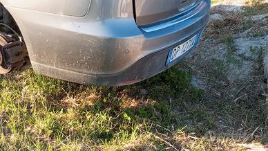 paraurti posteriore  fiat croma 2008 