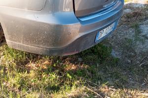 paraurti posteriore  fiat croma 2008 