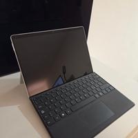 Microsoft Surface Pro 8 i5/8Gb/256GB
