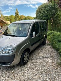 Autocarro Fiat Doblò