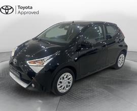 Toyota Aygo Connect 1.0 VVT-i 72 CV 5 porte x...