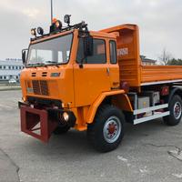 Iveco 4x4 ribaltabile predisposto spazzaneve