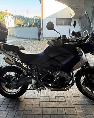 BMW GS 1200 Triple Black
