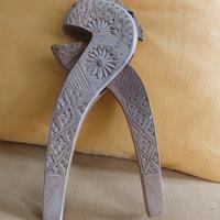 Schiaccianoci in legno - vintage