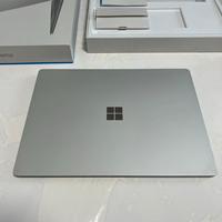 Notebook Microsoft Surface 1769