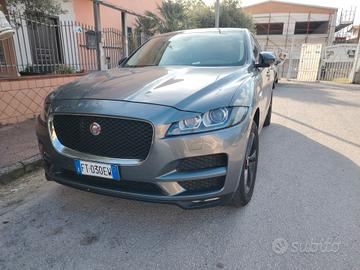 Jaguar F-Pace 2.0 D 180 CV AWD aut. Prestige