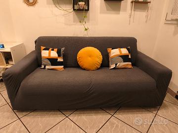 Divano letto matrimoniale 