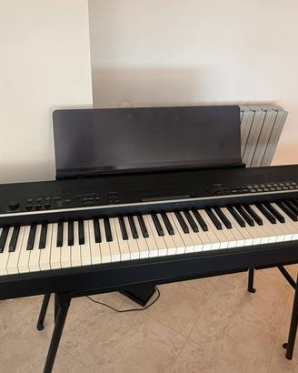 Pianoforte Yamaha CP4