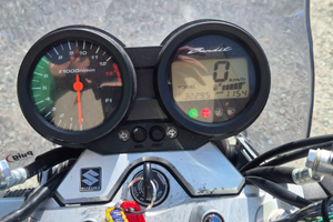 Suzuki bandit 650 ben tenuta