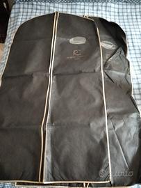 Set porta abiti nero con zip Roberto Capucci uomo 