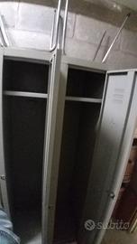 armadietto da spogliatoio in metallo 