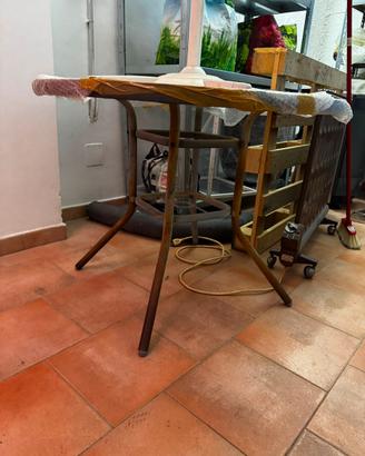 Tavolo ferro battuto