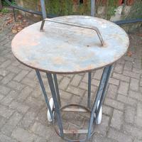 Porta rifiuti da esterni ferro prod. artigianale_