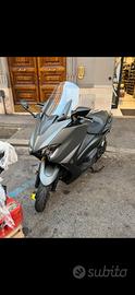 T Max 560 Tech Max