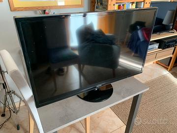 TV-MONITOR SAMSUNG UE32F4000AW anno 2013