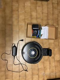 Robot aspirapolvere Roomba 650.