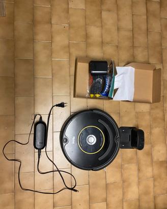Robot aspirapolvere Roomba 650.