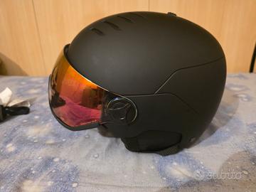 casco sci UVEX