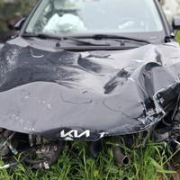 kia sportage anno 2022  motore D4FE ibrido