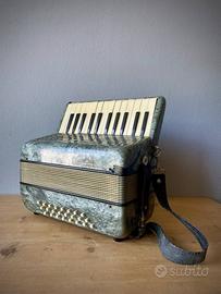 FISARMONICA Quagliardi Castelfidardo FUNZIONANTE