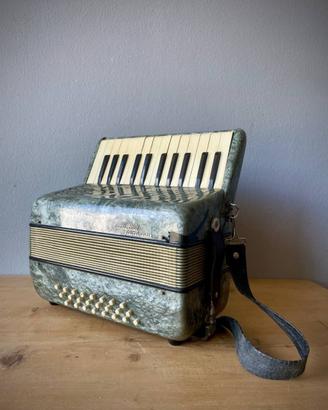 FISARMONICA Quagliardi Castelfidardo FUNZIONANTE