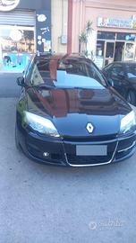 Renault Laguna Sportour 2.0 dCi 175 CV Automatica