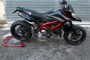 Ducati Hypermotard 950