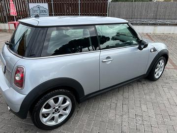 MINI Mini (R56) - 2007