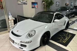 Porsche 911 Carrera