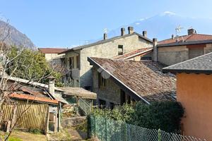 RUSTICO A DARFO BOARIO TERME