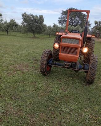 Trattore fiat 450 dt