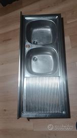 Lavello 2 vasche e gocciolatoio