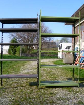 Scaffalatura in ferro