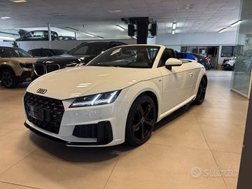 AUDI TT Roadster 40 TFSI S tronic+SLINE+19+MATRI