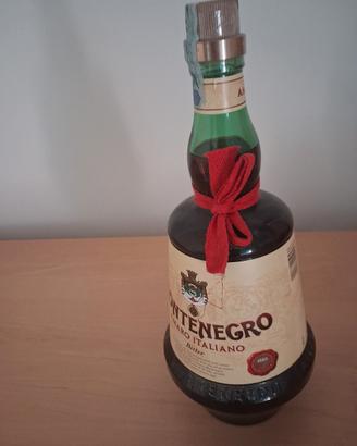 Amaro Montenegro 