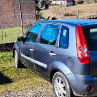 Ford Fiesta 1.2 75CV | 153000km | Revisionata