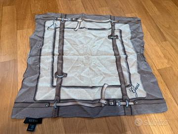 Foulard Guess 45x45