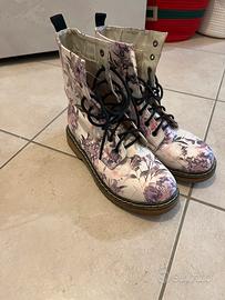 Scarpe/Scarponcini numero 40