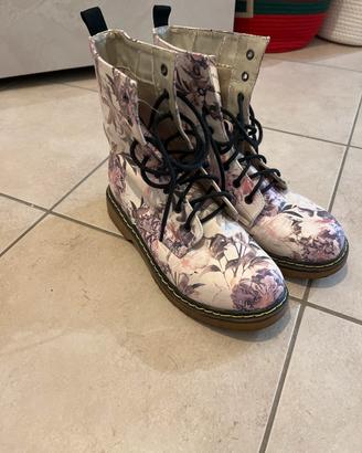 Scarpe/Scarponcini numero 40