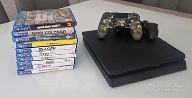 Ps4 slim 1tb + 10 giochi e 2 joystick