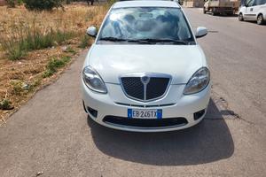 LANCIA YPSILON  ECOCHIC MOD. ORO