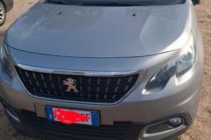 PEUGEOT 2008 SUV