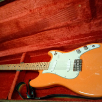 Chitarra elettrica Fender Duo Sonic Mim
