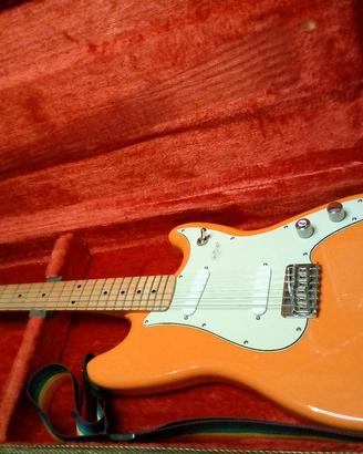 Chitarra elettrica Fender Duo Sonic Mim