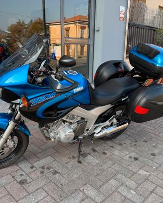 Yamaha TDM 850