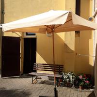 Ombrellone da Giardino in legno.