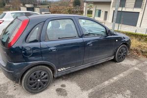 Opel corsa c 2004
