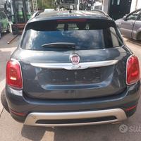 Portellone grigio Fiat 500 X 1.6 diesel del 2018