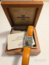 Orologio Marvin rectangulaire automatico