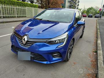 Clio E-Tech Hybrid Intens